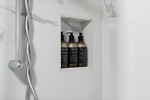 Colonial Village Motel image 11